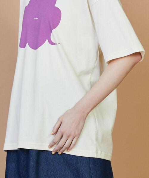 FRAPBOIS（フラボア）の「フキダシT（Tシャツ/カットソー・レディース・ネイビー/オレンジ/アイボリー・2/1）」の6枚目の写真