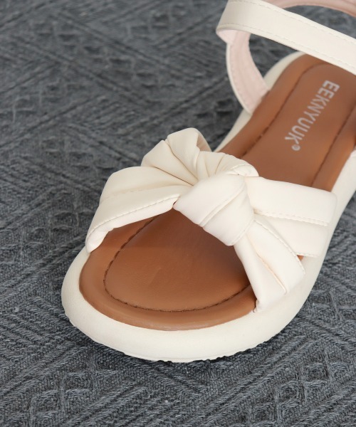 Miniministore(ミニミニストア)の「フラットサンダル ベルトサンダル 美脚夏(サンダル・レディース・ブラック/オフホワイト・24.0cm/25.0cm/22.5cm/23.5cm/24.5cm/23.0cm)」の22枚目の写真