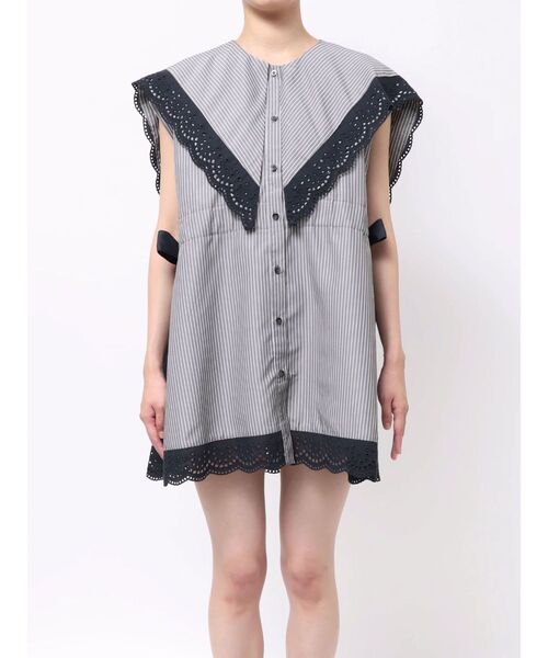 jouetie(ジュエティ)の「ビッグカラーノースリチュニックシャツ(シャツ/ブラウス・レディース・ブルー/グレー/オフホワイト・FREE)」の16枚目の写真