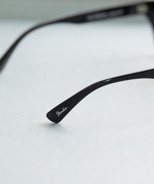 NUMBER (N)INE(ナンバーナイン)の「WELLINGTON SUNGLASSES / ウェリントン サングラス - UVカット -(サングラス・メンズ・ブラウン/ブラック・FREE)」の5枚目の写真