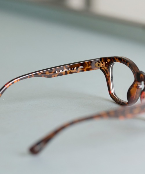 NUMBER (N)INE(ナンバーナイン)の「WELLINGTON SUNGLASSES / ウェリントン サングラス - UVカット -(サングラス・メンズ・ブラウン/ブラック・FREE)」の6枚目の写真