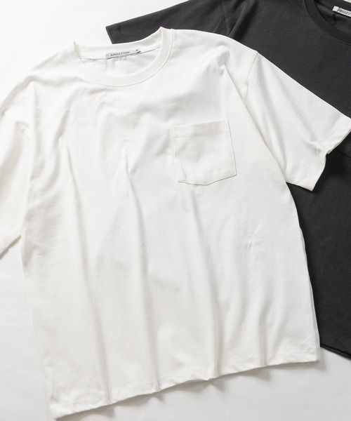 JOHN'S CLOSET(ジョンズクローゼット)の「【31】ドライコットン天竺 ポケット付きベーシックTシャツ 吸水速乾/セットアップ展開有(Tシャツ/カットソー・メンズ・チャコールグレー/ホワイト/ブラック・X-LARGE/MEDIUM/LARGE)」の1枚目の写真