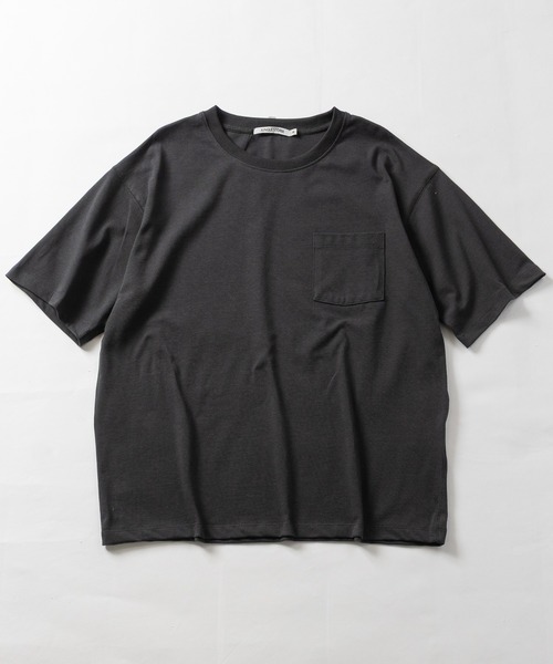 JOHN'S CLOSET(ジョンズクローゼット)の「【31】ドライコットン天竺 ポケット付きベーシックTシャツ 吸水速乾/セットアップ展開有(Tシャツ/カットソー・メンズ・チャコールグレー/ホワイト/ブラック・X-LARGE/MEDIUM/LARGE)」の16枚目の写真