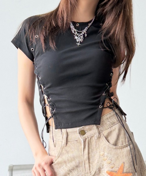 Y2K SYNAPSE FACTORY（ワイツーケー シナプスファクトリー）の「【サイドレースアップ】アイレットTシャツ（Tシャツ/カットソー・レディース・ブラック・FREE）」の12枚目の写真