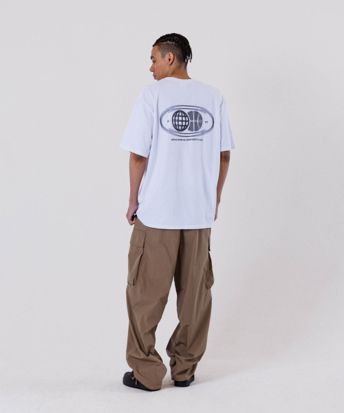 ALL DAY HOOPS(オールデイフープス)の「ADH ワールドワイド オーバーサイズ 半袖Tシャツ ホワイト(Tシャツ/カットソー・メンズ・その他・1/2/3/WOMENS)」の9枚目の写真
