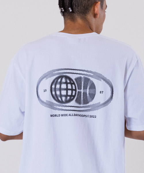 ALL DAY HOOPS(オールデイフープス)の「ADH ワールドワイド オーバーサイズ 半袖Tシャツ ホワイト(Tシャツ/カットソー・メンズ・その他・1/2/3/WOMENS)」の11枚目の写真