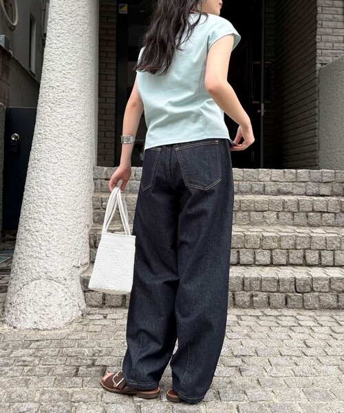 fredy emue(フレディエミュ)の「ライトオンス切替ワイドデニムパンツ(デニムパンツ・レディース・ネイビー/サックスブルー・38/36)」の14枚目の写真