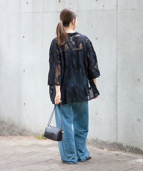 FRAMeWORK(フレームワーク)の「≪追加≫ESTHE OVERSIZED SHEER LACE シャツ(シャツ/ブラウス・レディース・ホワイト/ブラック・FREE)」の5枚目の写真