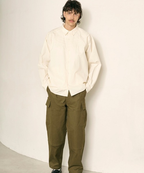 Kelen(ケレン)の「「KELEN MENS / ケレン メンズ」EDDIE(シャツ/ブラウス・メンズ・パープル/オフホワイト/ブラック/ブラウン・38/40/42)」の7枚目の写真