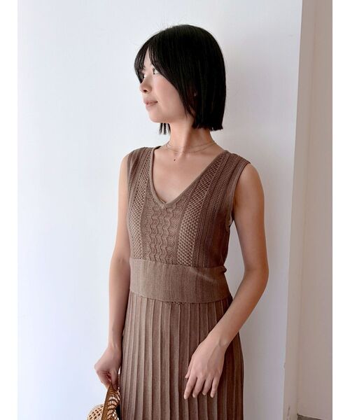 LAGUNAMOON(ラグナムーン)の「2WAYメッシュニットワンピース 【夏服】(ワンピース・レディース・アイボリー/ブラウン/レッド・MEDIUM/SMALL)」の4枚目の写真