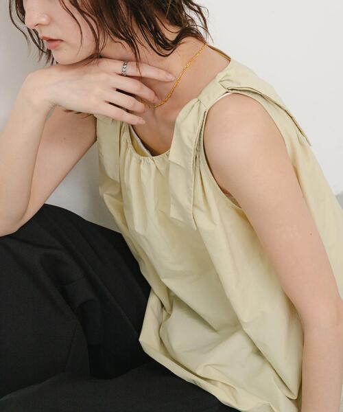 SENSE OF PLACE by URBAN RESEARCH(センスオブプレイスバイアーバンリサーチ)の「ショルダーリボンブラウス(シャツ/ブラウス・レディース・ブラウン/ベージュ・ONE)」の1枚目の写真