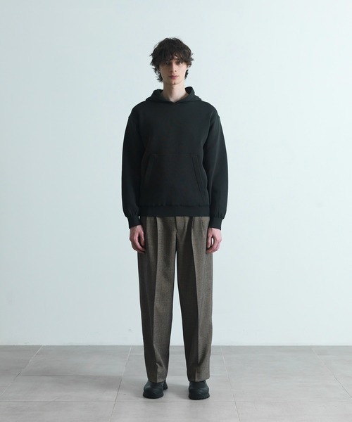 CITY TOKYO(シティトウキョウ)の「【CITY TOKYO/シティートーキョー】Joint knit フ-ディー(パーカー・メンズ・ダークグリーン/ブラック・1/2)」の4枚目の写真