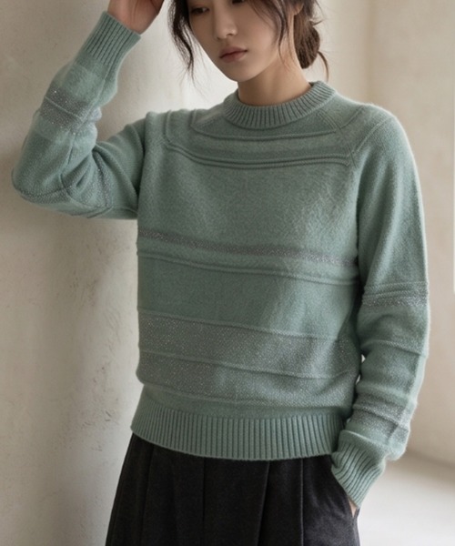 Belta attrice(ベルタアトリーチェ)の「【異素材ミックス】スパンコール × フェザーヤーン ボーダー クルーネック ニット プルオーバー(ニット/セーター・レディース・ブラック/ミント/ピンク・FREE)」の10枚目の写真