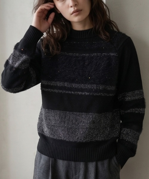 Belta attrice(ベルタアトリーチェ)の「【異素材ミックス】スパンコール × フェザーヤーン ボーダー クルーネック ニット プルオーバー(ニット/セーター・レディース・ブラック/ミント/ピンク・FREE)」の5枚目の写真