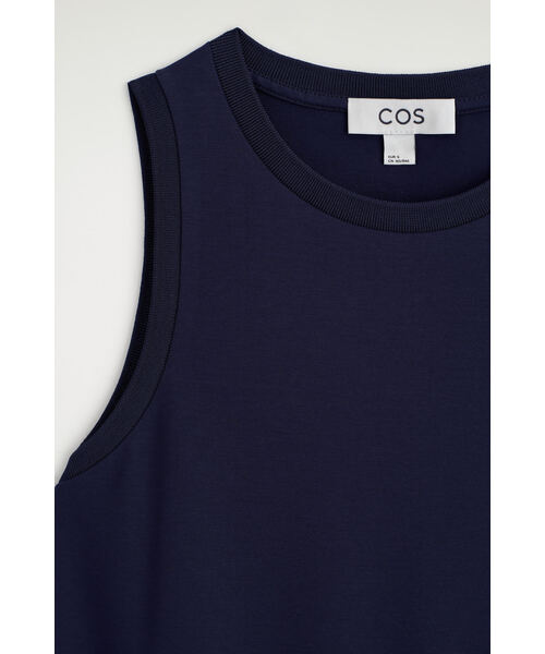 COS（コス）の「パネル スリーブレス ミディワンピース（ワンピース・レディース・ネイビー/ホワイト系その他・S/M/L/XL/XS）」の7枚目の写真