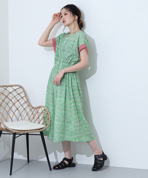 KILKI(キルキー)の「kilki 袖配色ギャザーワンピース シンクロナイズド 半袖(ワンピース・レディース・ブルー系/グリーン系・FREE)」の7枚目の写真