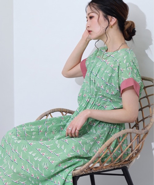 KILKI(キルキー)の「kilki 袖配色ギャザーワンピース シンクロナイズド 半袖(ワンピース・レディース・ブルー系/グリーン系・FREE)」の5枚目の写真