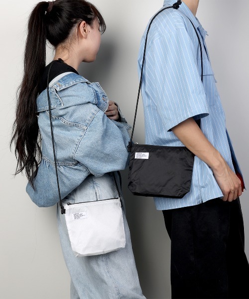 CAMPFREE（キャンプフリー）の「[キャンプフリー] CAMPFREE ナイロン サコッシュ リップストップ（ショルダーバッグ・レディース・ネイビー/ブルー/サンドベージュ/オフホワイト/ミント/オリーブ/ブラック・FREE）」の22枚目の写真