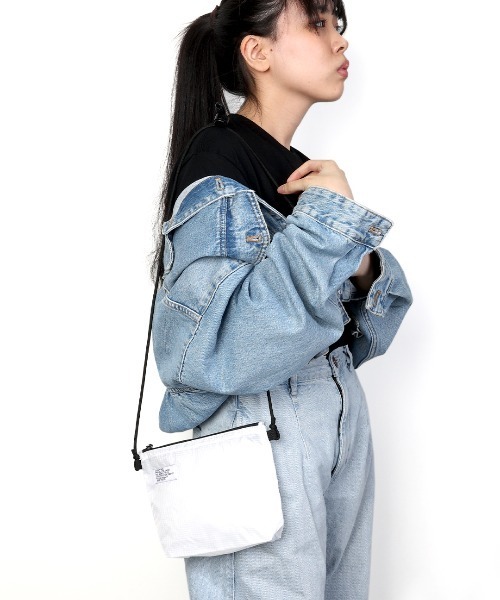 CAMPFREE（キャンプフリー）の「[キャンプフリー] CAMPFREE ナイロン サコッシュ リップストップ（ショルダーバッグ・レディース・ネイビー/ブルー/サンドベージュ/オフホワイト/ミント/オリーブ/ブラック・FREE）」の8枚目の写真