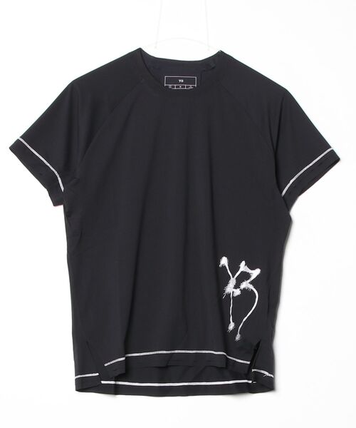 Y-3(ワイスリー)の「Y-3 CHITO GRAPHIC RUNNING SHORT SLEEVE TEE(Tシャツ/カットソー・レディース・ブラック・XX-SMALL/X-SMALL/SMALL/MEDIUM)」の5枚目の写真