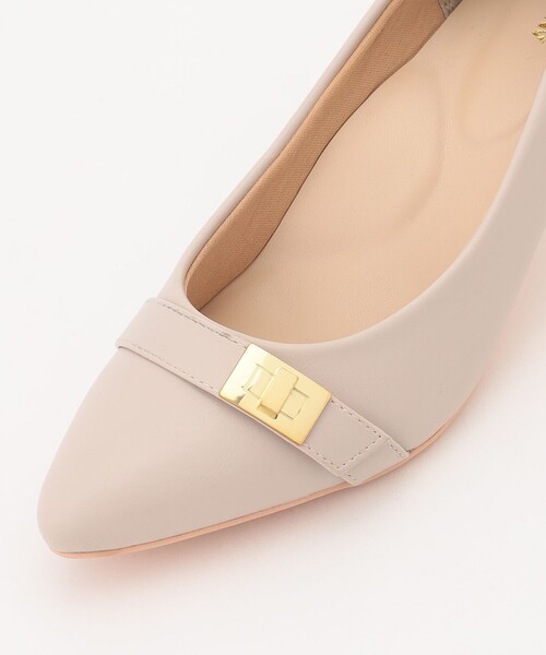 ANY SIS(エニィスィス)の「【23.0cm~24.0cm】ビットパーツ パンプス(パンプス・レディース・ブラック系/ベージュ系・SMALL/LARGE/MEDIUM)」の10枚目の写真