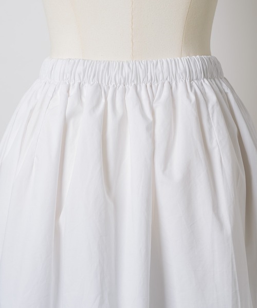 GIUNON(ジウノン)の「hem lace tuck skirt / ヘムレースタックスカート(スカート・レディース・ホワイト・FREE)」の4枚目の写真