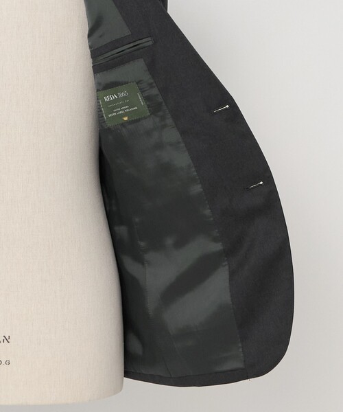 green label relaxing(グリーンレーベルリラクシング)の「REDA サージ 2B RV スーツジャケット(スーツジャケット・メンズ・ダークグレー/ネイビー/ダークブラウン/ブラック・42/52/50/48/46/44)」の19枚目の写真