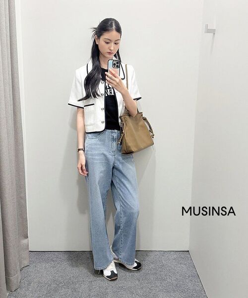 MIND BRIDGE WOMEN（マインドブリッジウーマン）の「[W]ワイドライトブルーデニムパンツ（デニムパンツ・レディース・ライトブルー・55/66/77）」の10枚目の写真