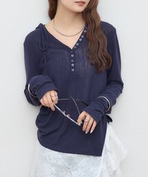 サイドスリットヘンリーカットソー