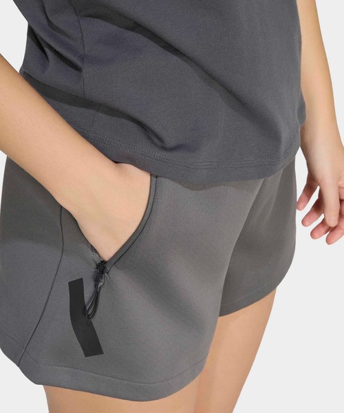 adidas（アディダス）の「W ZNE ショーツ / ハーフパンツ / アディダス adidas（その他パンツ・レディース・グレー・LARGE/MEDIUM/SMALL）」の11枚目の写真
