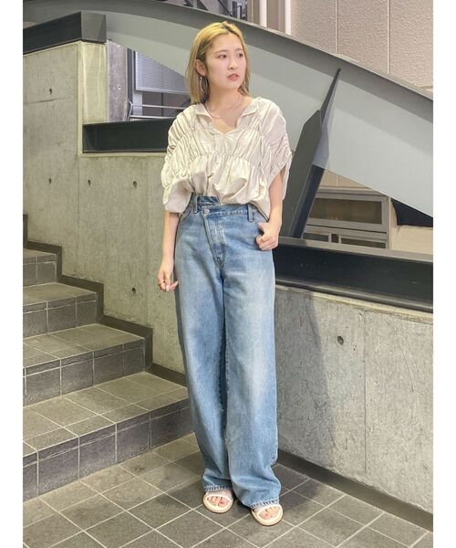 Ungrid（アングリッド）の「リメイクデザインルーズデニム（デニムパンツ・レディース・ブルー・26inch/25inch/24inch/23inch）」の17枚目の写真