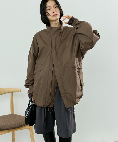 FREAK'S STORE(フリークスストア)の「+Phenix × FREAK'S STORE/プラスフェニックス 別注 GORE-TEX WINDSTOPPER SHORT MODS COAT/ゴアテックス ウインドストッパーショート モッズコート/モッズコート(モッズコート・レディース・ブラック/ブラウン/ネイビー・MEDIUM/SMALL)」の2枚目の写真