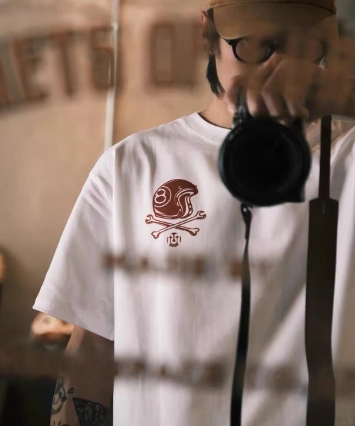 CELENA BEATS(セレナビーツ)の「バックダイヤグラフィックプリントTシャツ(Tシャツ/カットソー・メンズ・ホワイト・L/M/S)」の6枚目の写真