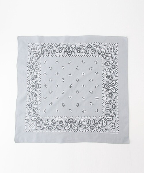 SHIPS for women（シップスフォーウィメン）の「CAROLINA:バンダナ（バンダナ/スカーフ・レディース・ホワイト/ライトグレー/ブラック/ピンク系その他/イエロー/レッド/ライトブルー/ネイビー/ライトピンク・ONE SIZE）」の4枚目の写真