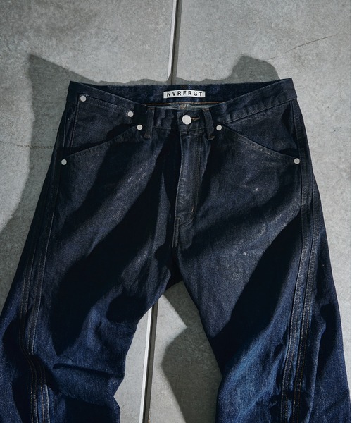 NVRFRGT(ネヴァーフォーゲット)の「別注 COATING FADE TWIST JEANS(デニムパンツ・メンズ・インディゴブルー/ブラック・1/2/3/4)」の18枚目の写真