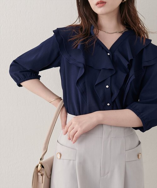 natural couture(ナチュラルクチュール)の「ラッフルフリルブラウス(シャツ/ブラウス・レディース・オフホワイト/ドット/ブラウン/ブラック/ピンク/ネイビー・FREE)」の10枚目の写真