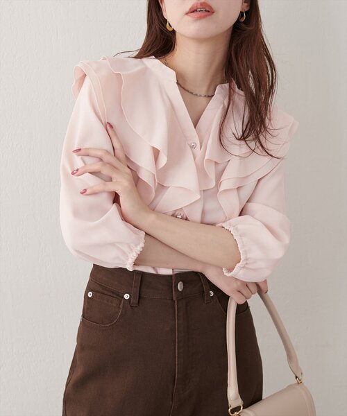 natural couture(ナチュラルクチュール)の「ラッフルフリルブラウス(シャツ/ブラウス・レディース・オフホワイト/ドット/ブラウン/ブラック/ピンク/ネイビー・FREE)」の18枚目の写真