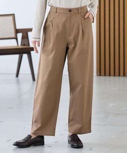Honeys(ハニーズ)の「ゆったりチノパンツ(股下63cm)(チノパンツ・レディース・ブラック/ネイビー/モカ・3L/L/LL/M/S/SS)」の3枚目の写真