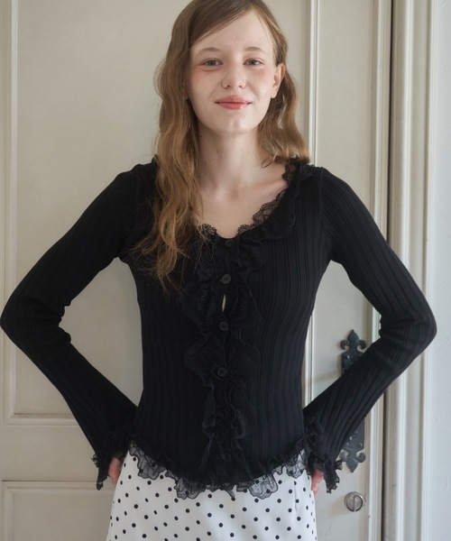 Birthday room（バースデイルーム）の「フロントフリルレースリブニット/Ribbed knit top with front ruffle lace detail（Tシャツ/カットソー・レディース・ホワイト/ブラック・FREE）」の17枚目の写真