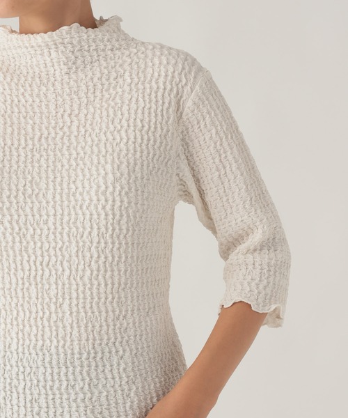 Elura（エルーラ）の「シャーリングカットソー/1079327（Tシャツ/カットソー・レディース・ブラック/グリーン系その他/オフホワイト・FREE）」の22枚目の写真