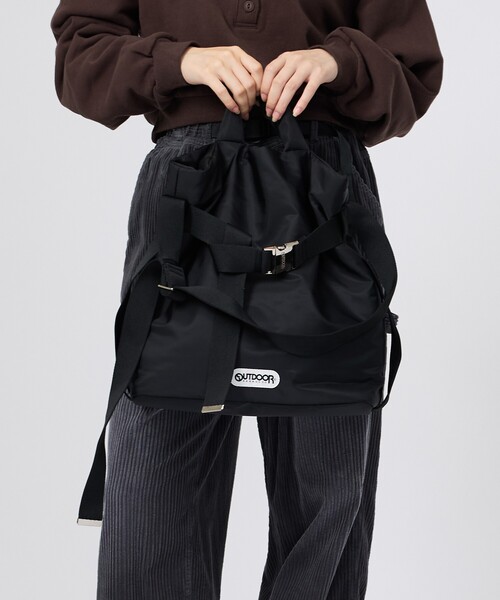 OUTDOOR PRODUCTS（アウトドアプロダクツ）の「【OUTDOOR PRODUCTS / アウトドアプロダクツ】2WAY巾着ベルトナイロントートバッグM/ナイロン/トート2way Belt Tote [M]バッグ（トートバッグ・レディース・ブラック/ブラウン/シルバー/アイボリー・フリー）」の6枚目の写真