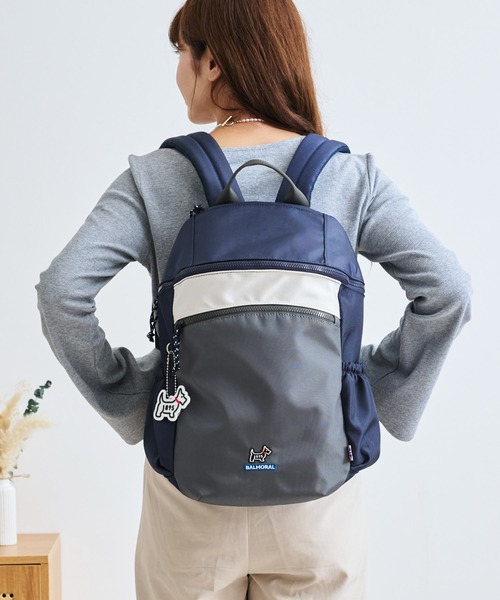 BALMORAL(バルモラル)の「BALMORAL 11ポケット筒形バックパック 20L(バックパック/リュック・レディース・グレイッシュベージュ/ダークグレー/ネイビー系/その他1/ブラック/スモークピンク・FREE)」の1枚目の写真