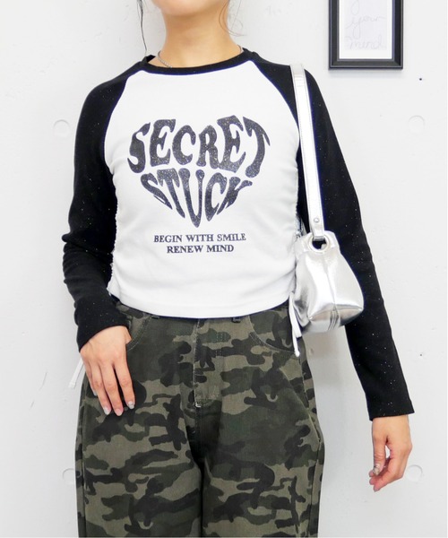 FUN(ファン)の「ラメラグランハートカットソー(Tシャツ/カットソー・レディース・レッド/ブラック/ブラウン・FREE)」の2枚目の写真