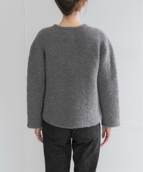 URBAN RESEARCH ROSSO WOMEN(アーバンリサーチ ロッソ)の「『WEB限定』ウール混ブークレニットジャケット(ノーカラージャケット・レディース・ベージュ/ブルー系その他/グレー・FREE)」の18枚目の写真