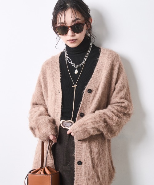 CHIC STYLE(シックスタイル)の「へアリーVネックニットカーディガン<大きいサイズ有>シックスタイル(カーディガン/ボレロ・レディース・チャコール/モカ/ネイビー・L/M/5L/4L/3L/LL)」の1枚目の写真