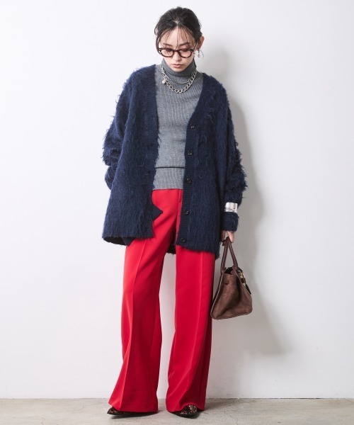 CHIC STYLE(シックスタイル)の「へアリーVネックニットカーディガン<大きいサイズ有>シックスタイル(カーディガン/ボレロ・レディース・チャコール/モカ/ネイビー・L/M/5L/4L/3L/LL)」の12枚目の写真