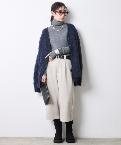 CHIC STYLE(シックスタイル)の「へアリーVネックニットカーディガン<大きいサイズ有>シックスタイル(カーディガン/ボレロ・レディース・チャコール/モカ/ネイビー・L/M/5L/4L/3L/LL)」の13枚目の写真