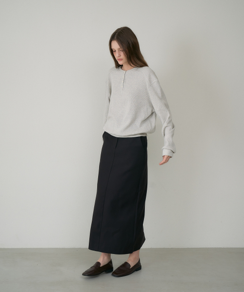DEHEVE（デヘヴェ）の「Check Henley-neck Sweatshirt [Oatmeal]（スウェット・レディース・オートミール・OS）」の3枚目の写真