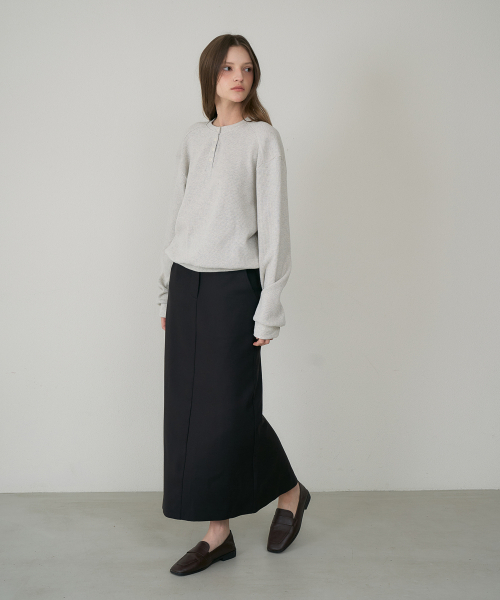 DEHEVE（デヘヴェ）の「Check Henley-neck Sweatshirt [Oatmeal]（スウェット・レディース・オートミール・OS）」の4枚目の写真