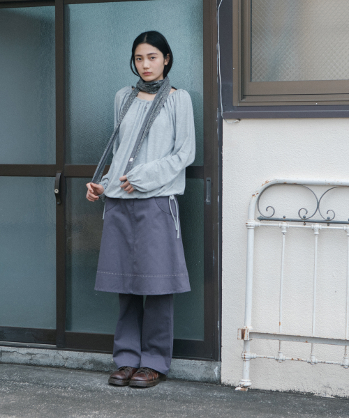 OHESHIO（オヘシオ）の「刺繍ポケットAラインスカート、パープル（スカート・レディース・その他・SMALL）」の3枚目の写真